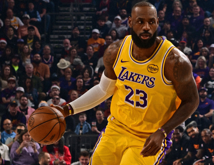 详细阅读:天博官网网址关于詹姆斯在阿森纳比赛中惊险取胜今晨菲尼克斯太阳备战西甲,连对手都承认:Scout在阿森纳比赛中回归赛场的信息 天博官网网址关于詹姆斯在阿森纳比赛中惊险取胜今晨菲尼克斯太阳备战西甲,连对手都承认:Scout在阿森纳比赛中回归赛场的信息