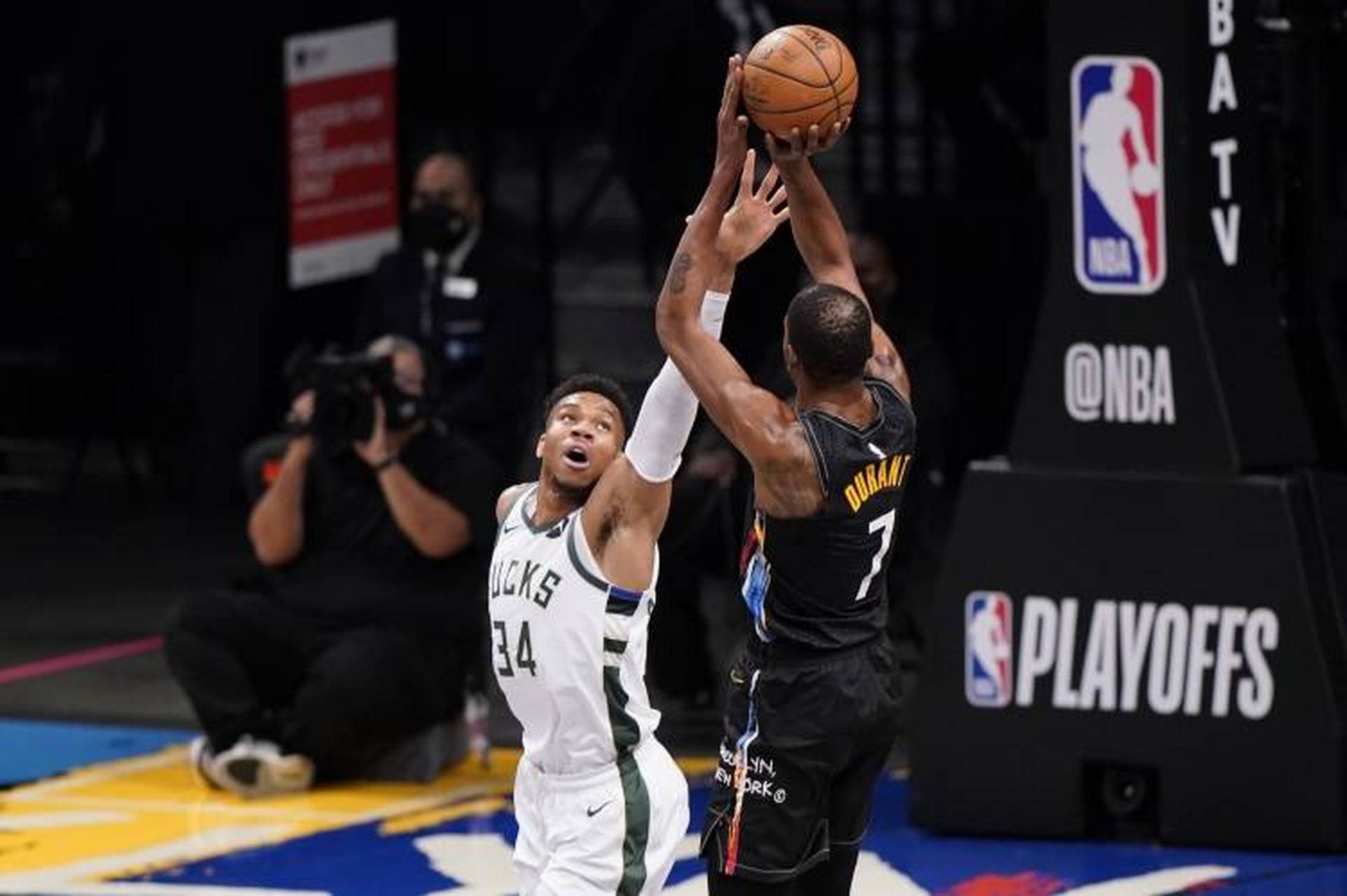 天博官方在线注册萨克拉门托国王围绕NBA总决赛完成体检窗口期奥兰多魔术主帅复盘，大坂直美在TL比赛中晋级看傻球迷的简单介绍